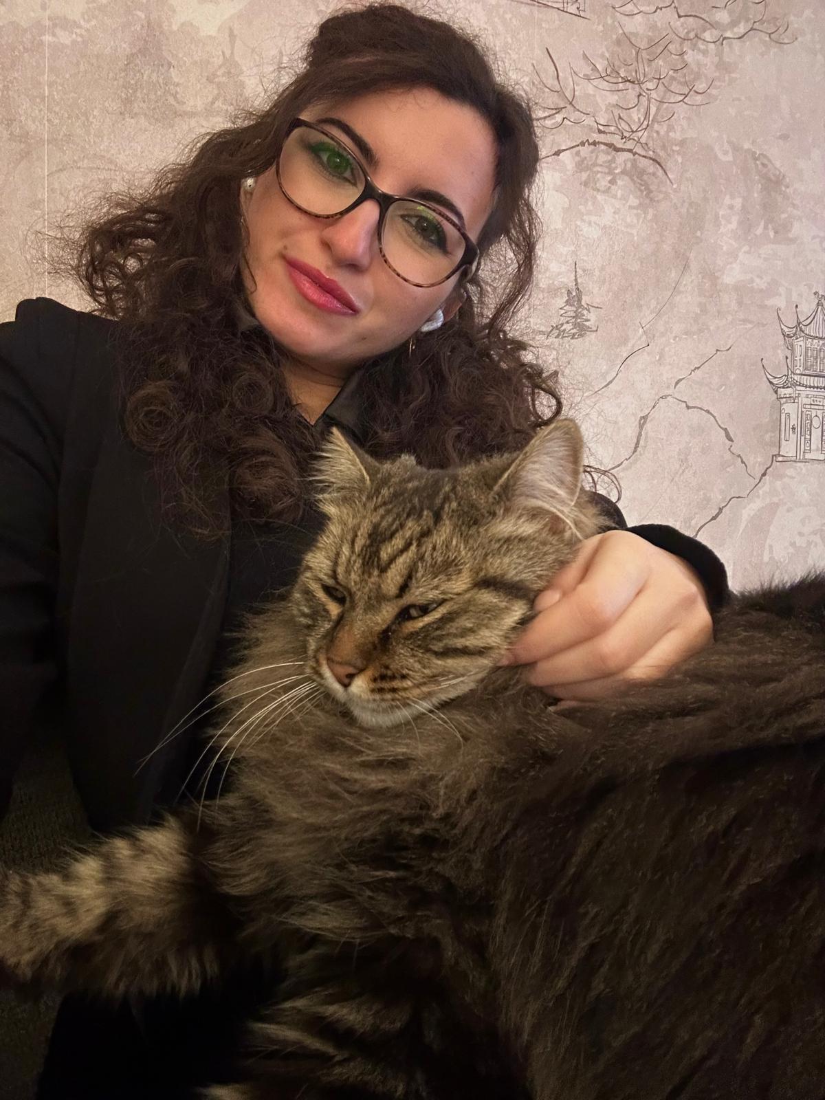 Dettaglio del gatto assistente di pet therapy